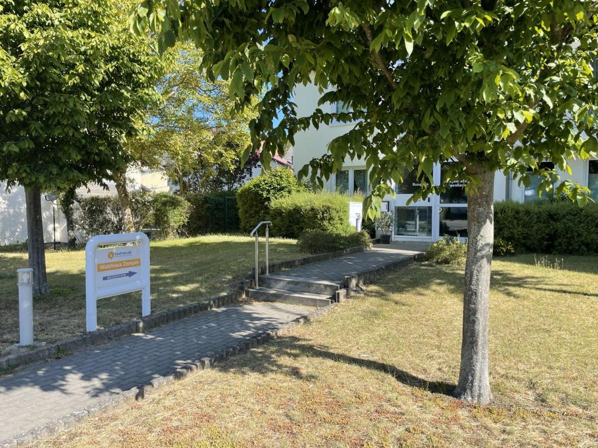 Apartment Jette Zempin Exterior photo